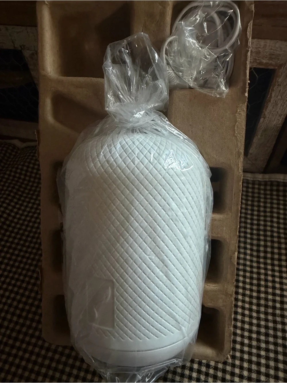 Young Living White Textured Ultrasonic Diffuser